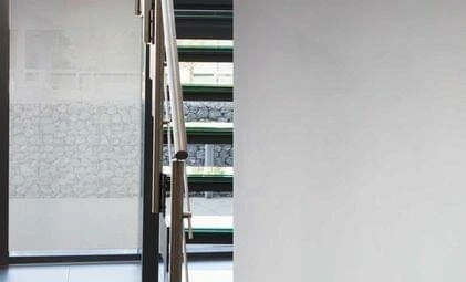 Zonwerend Raamfolie Statisch Lichtgrijs (90cm) 3 Zonwerend Raamfolie Statisch Lichtgrijs (90cm)